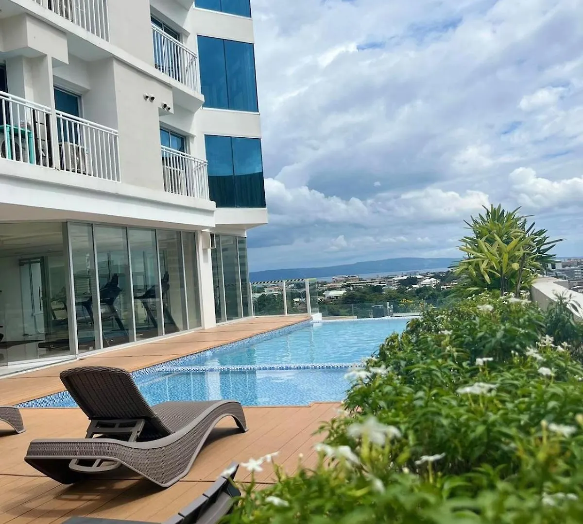 Inspiria Condo Davao Next To Abreeza Ayala Mall 0*,